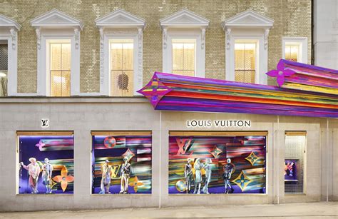 louis vuitton stores london.